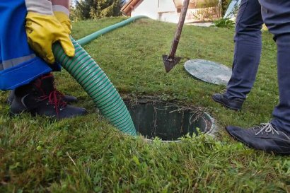 What Time of Year is Best to Empty a Septic Tank?